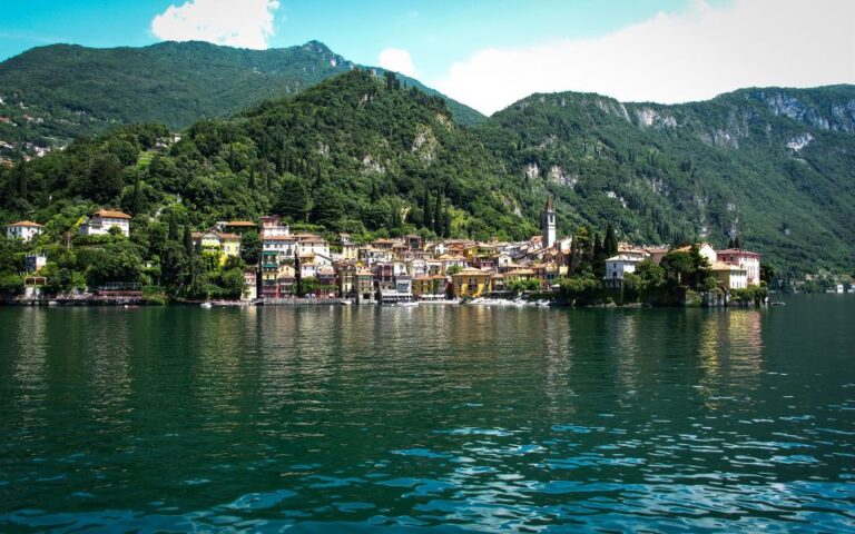 3 Hours Private Boat Tour Como Lake