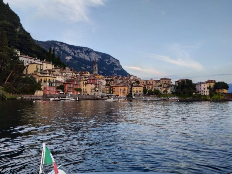 Bellagio/Menaggio: Private Trip on a Vintage Wooden Boat