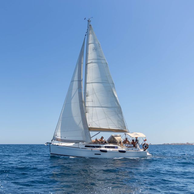 From Trapani: Private Sail Boat Trip to Favignana & Levanzo