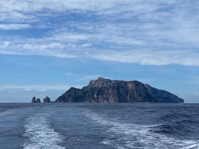 Positano: Private Boat Excursion to Capri Island