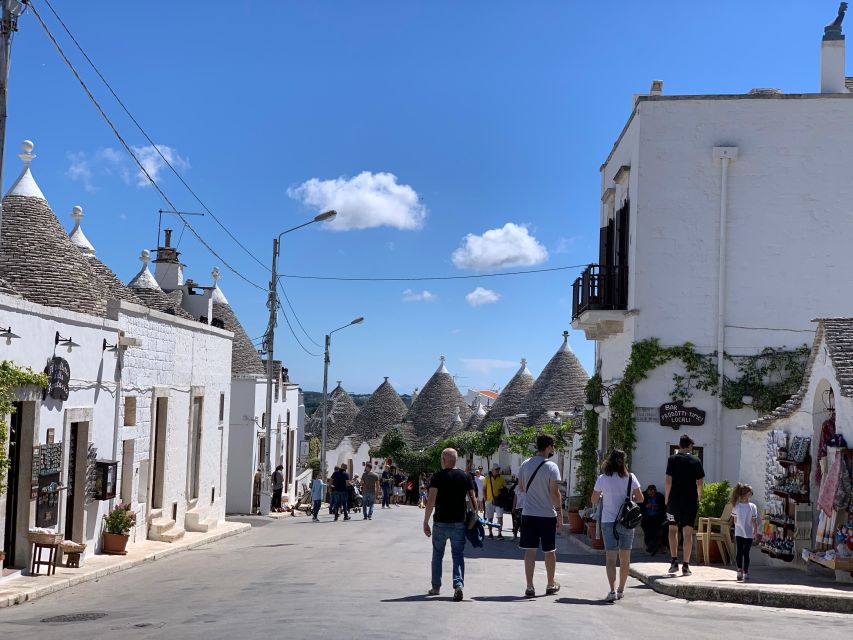 Tour Polignano, Alberobello, Locorotondo, Martina Franca - Tour Details