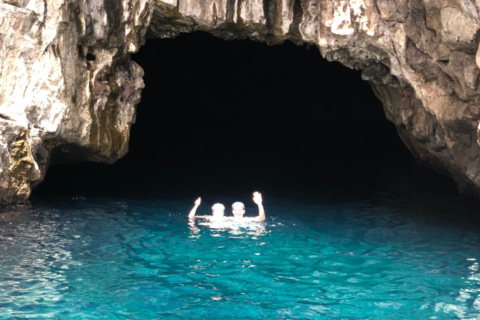 Capri: Private Boat Tour of Capri Island With Swimming Stop - Key Locations and Activities