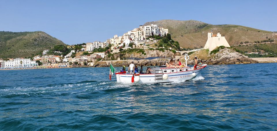 Private VIP Day Boat Cruise to Gaeta and Sperlonga - Admiring Coastal Landscapes and Limestone Caves