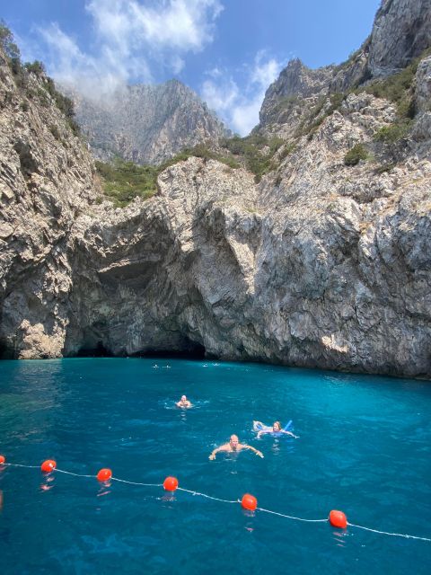 Tour of Capri Island - Included in the Tour