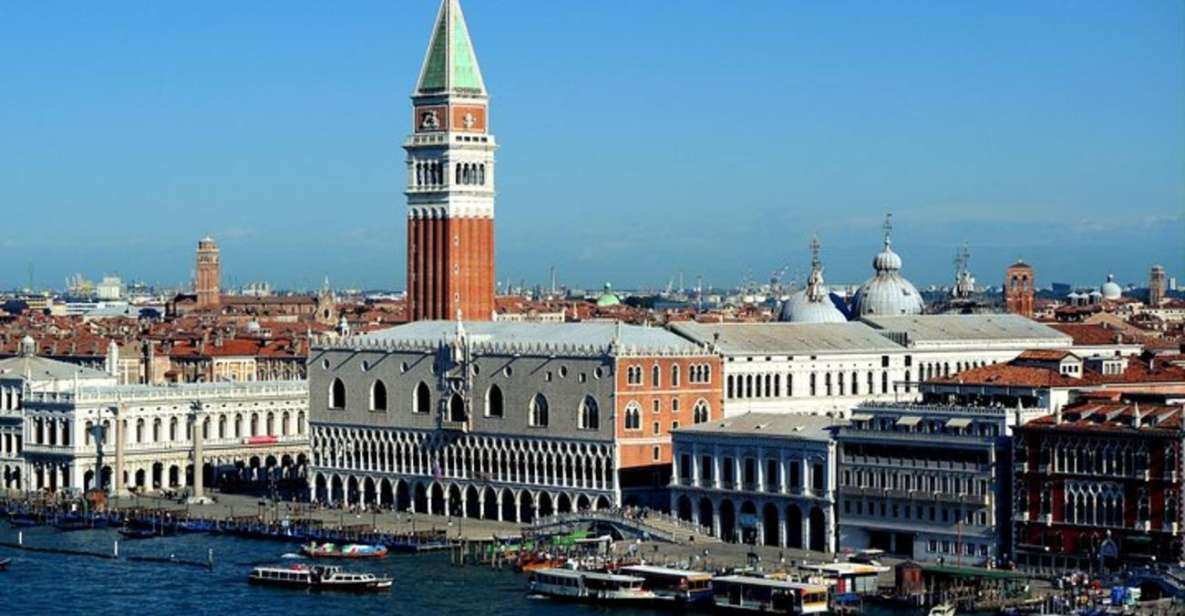 Venice LUXURY Private Day Tour With Gondola Ride From Rome - Experiencing the Gondola Ride