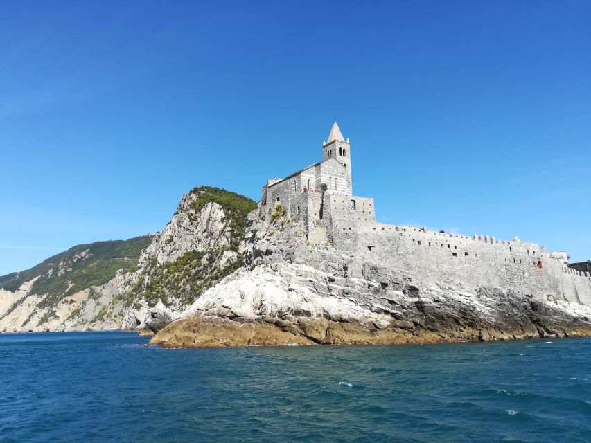 La Spezia: Private Sailboat Tour of Cinque Terre With Lunch - Important Considerations