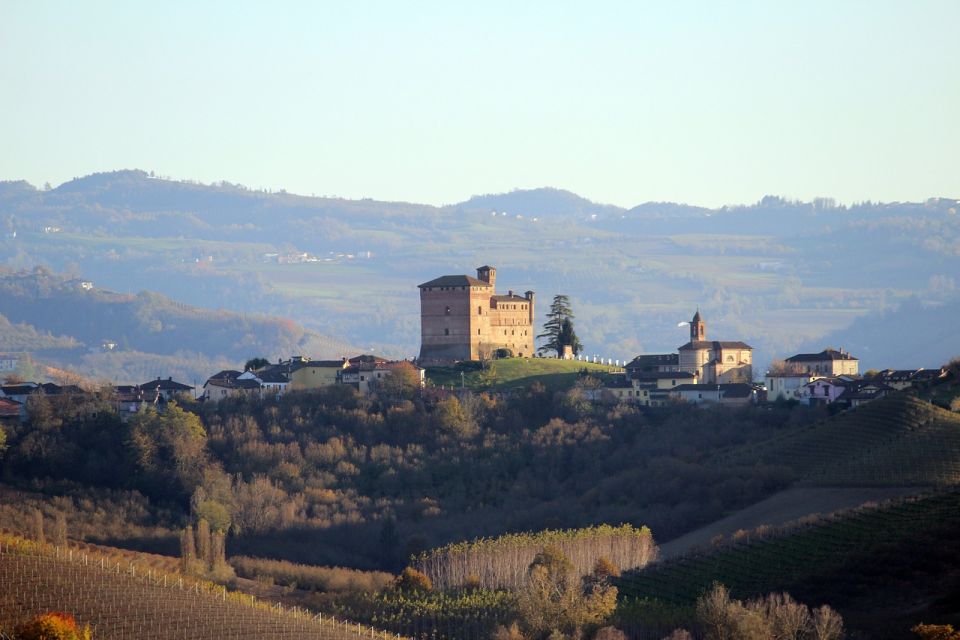 Langhe / Barolo / Alba - Ferrari Tour - Whats Included