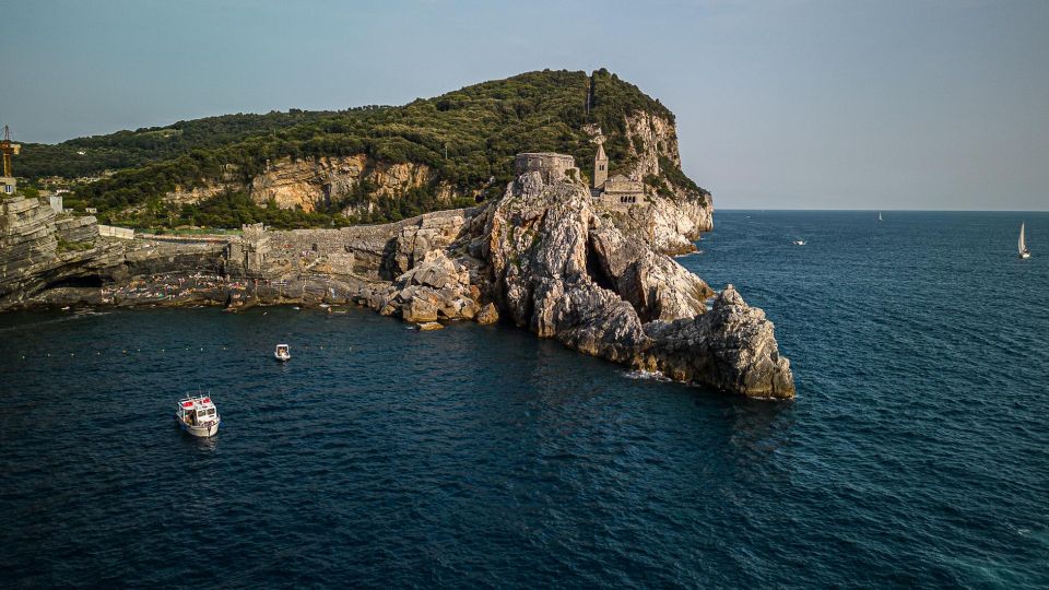 Portovenere: Private Boat Trip to the Islands With a Meal - Recap