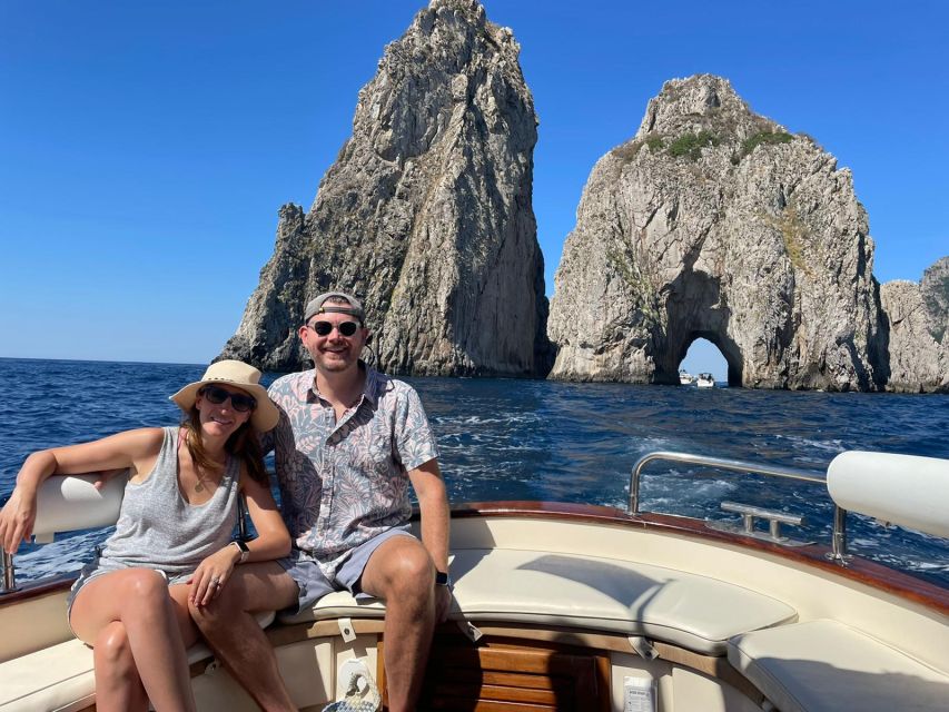 Capri Tour With the Iconic Sorrentino Gozzo - Key Points