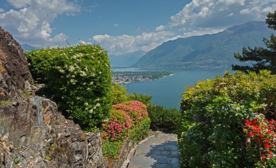 Milan / Lake Maggiore / Arona - Tour in Ferrari - Key Points