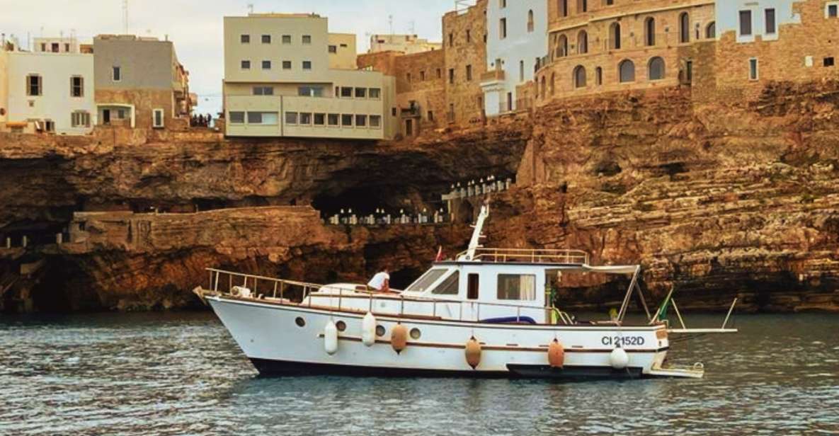 Polignano a Mare: Private Gozzo Boat Tour of the Caves - Key Points