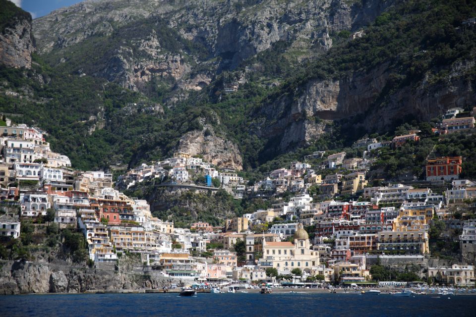 Positano: Amalfi Coast Boat Tour With Fishing Village Visit - Key Points