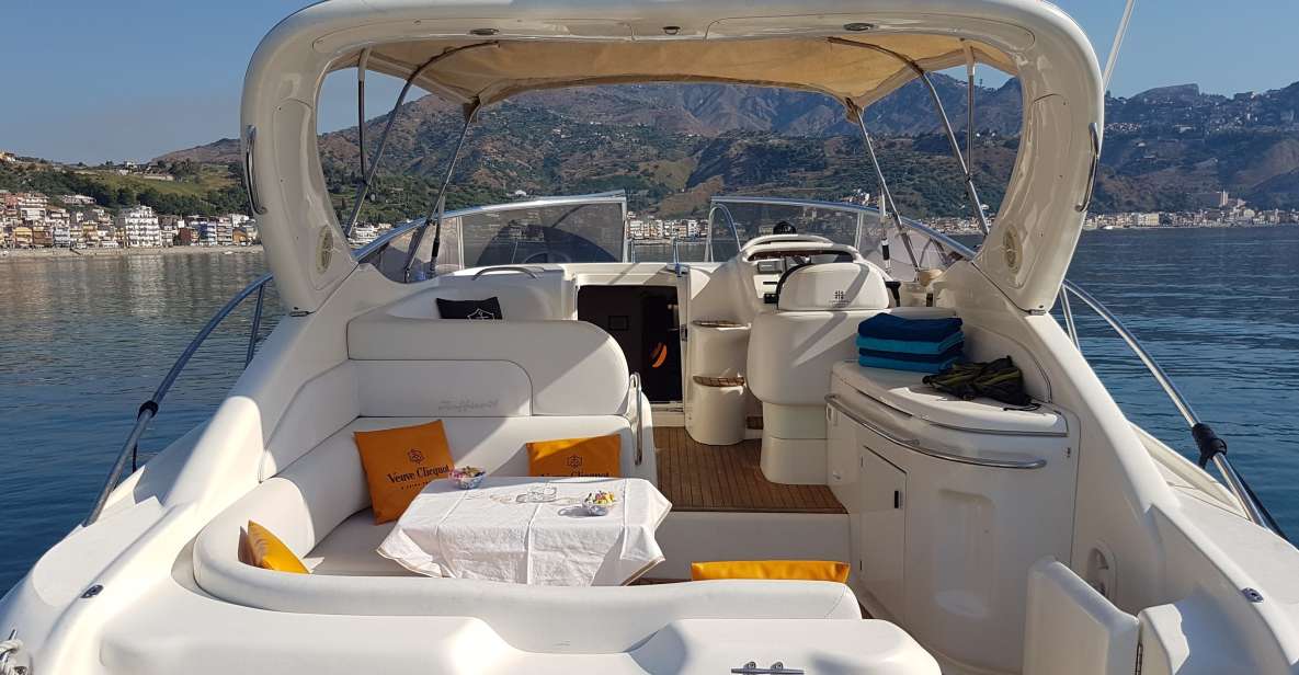 Taormina: Boat Tour of the Bay of Taormina, All Inclusive - Key Points