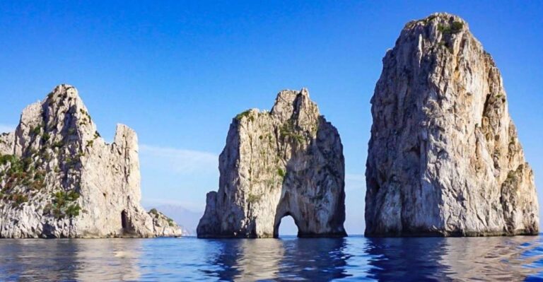 CAPRI AND BLUE GROTTO: TOUR WITH ALLEGRA21