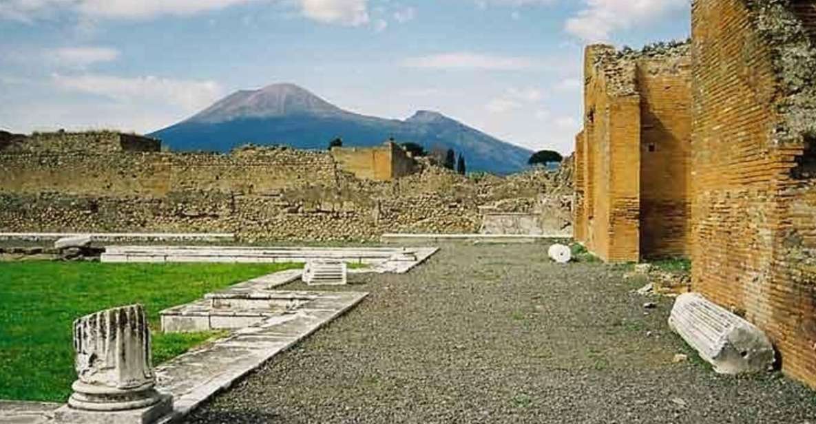 Amalfi Coast From Rome Private Day Tour - Exploring the Ancient Ruins of Pompeii