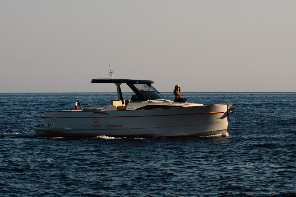 Sorrento: Private Tour to Capri on a  Gozzo Boat - Inclusions and Exclusions