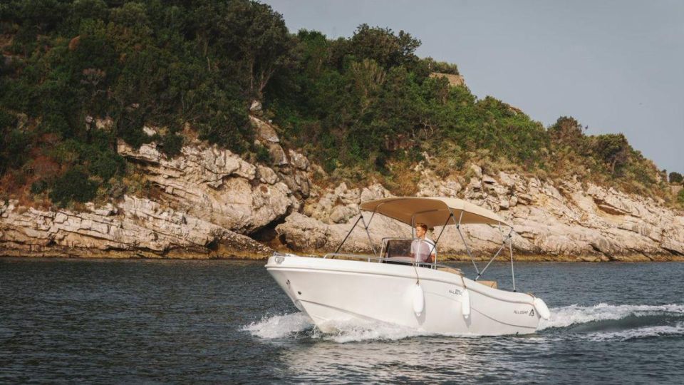 CAPRI AND BLUE GROTTO: TOUR WITH ALLEGRA21 - Frequently Asked Questions