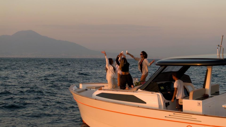 Sorrento: Private Tour to Capri on a  Gozzo Boat - Recap