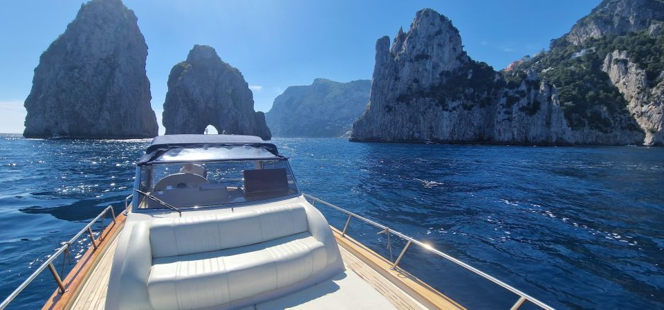 Naples: Luxury Capri Boat Trip - Key Points