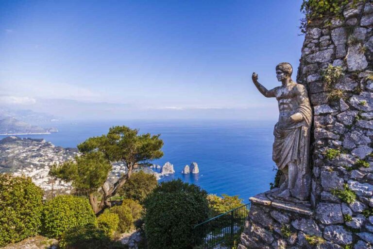 6hours Private Tour to Capri With Certificate Guide