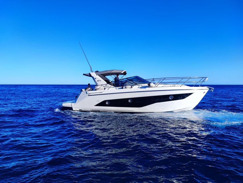 All Inclusive Taormina Bay Private Luxurious Yacht - Key Points